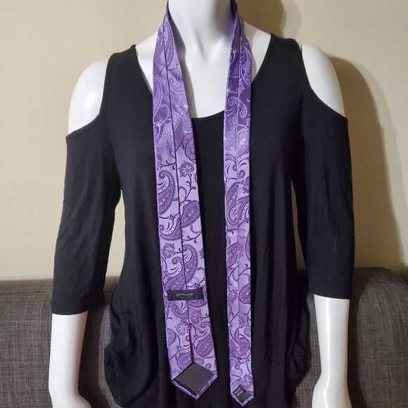 Arrow Purple Paisley & Floral Silk Tie - Picture 4 of 5